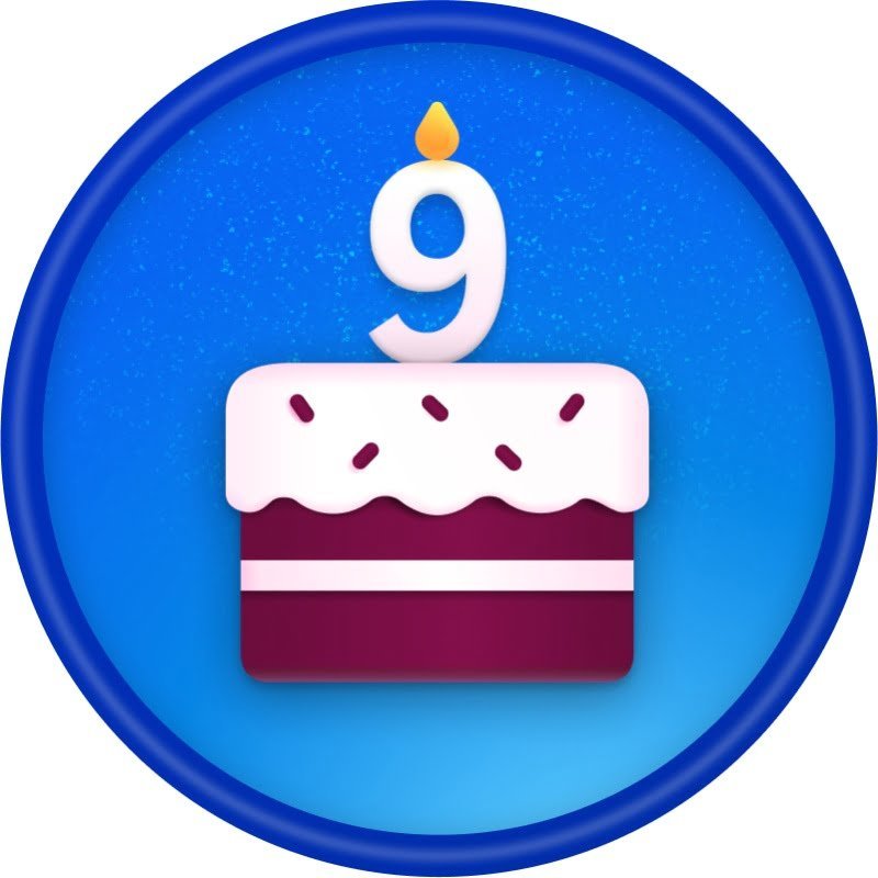 Emblema de aniversário de 9 anos do Programa Windows Insider